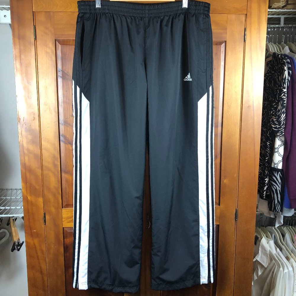 adidas 3 Logo Stripe Comfy Pull On Wind Pants w Mesh Lining Outdoor Gym Sporty